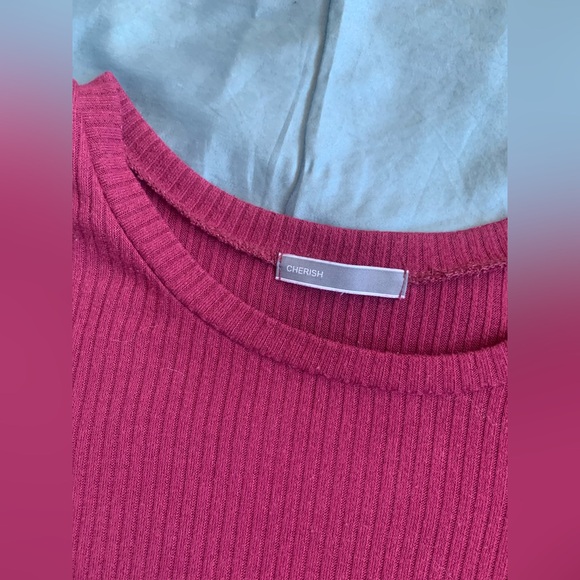 Cherish Women’s Long Sleeve Open Cut Out Shoulders Red Maroon Top - Size Medium - Picture 3 of 9